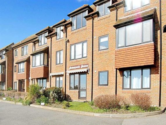 1 Bedroom Flat